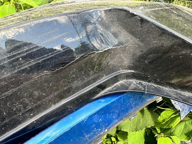 VAG 5E9807421B Задний бампер в наличии Ирпень