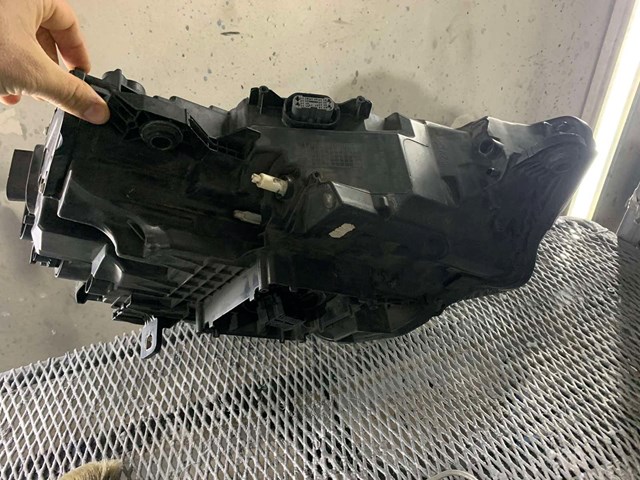 VAG 8V0941033C в наличии Харьков
