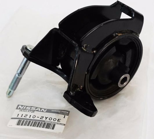 Опора двигателя 112102Y00E NISSAN