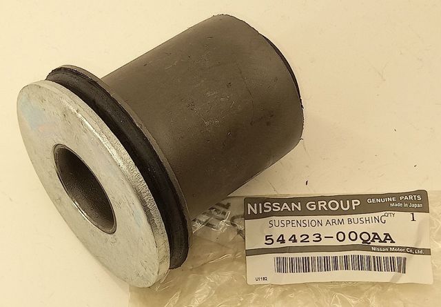 Сайлентблок нижнего рычага передней подвески 5442300QAA NISSAN