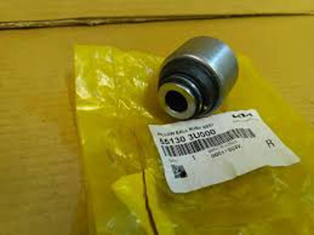 Сайлентблок заднего кулака 551303U000 HYUNDAI