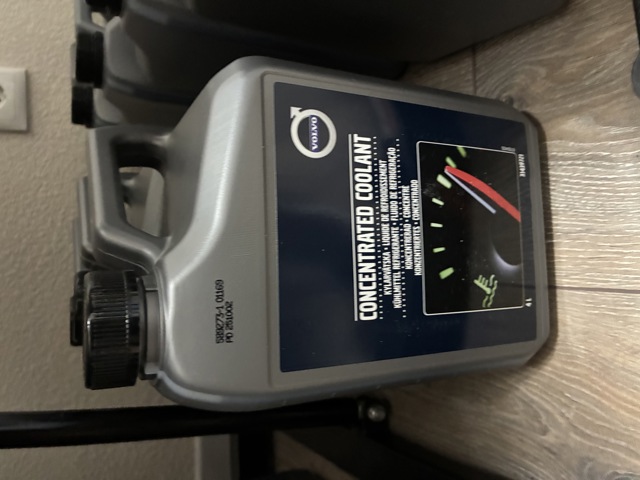 31439721 VOLVO Охлаждающая жидкость купить в Чернигов