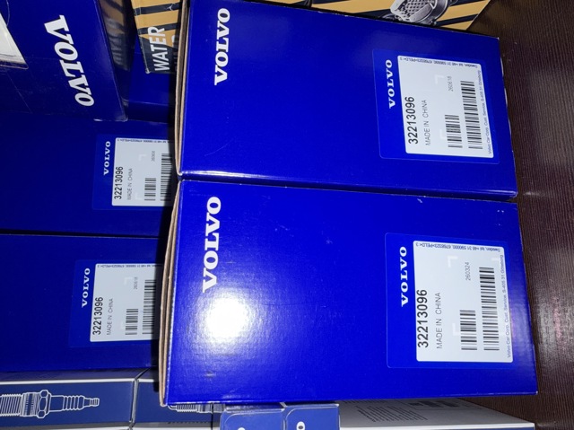 VOLVO 32213096 Комплект ГРМ в наличии Днепр