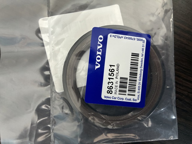 Сальник двигателя распредвала 8631561 VOLVO