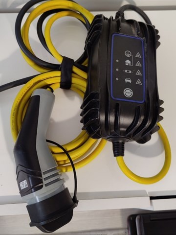 Кабель для зарядки электромобиля 12E971675BS VAG