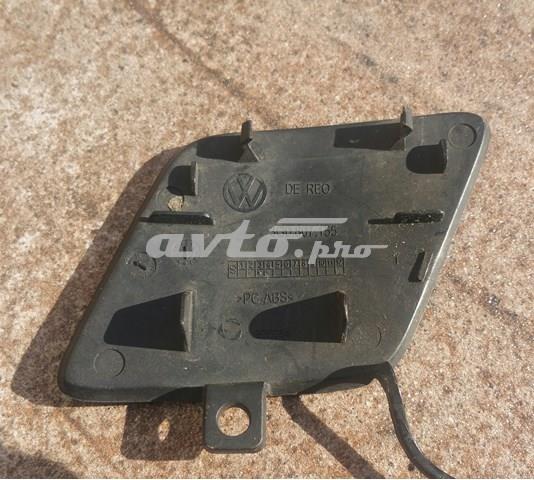 VAG 3G0807155 Заглушка бампера буксировочного крюка передняя в наличии Черкассы