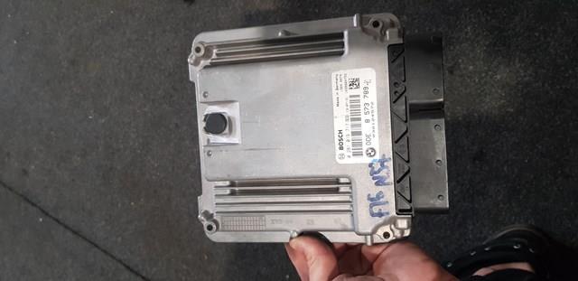 Компьютер двигателя 8573789 BMW