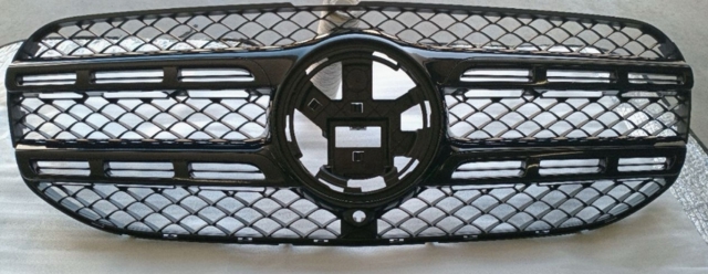 Решетка радиатора A1678881200 MERCEDES