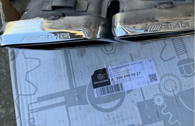 Наонечник глушителя A2054900527 MERCEDES