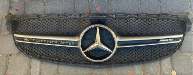 Решетка радиатора A2058880523 MERCEDES