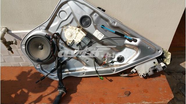 Динамик задний A2129060101 MERCEDES