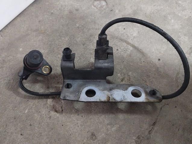 Датчик положения коленвала 0261210179 BOSCH