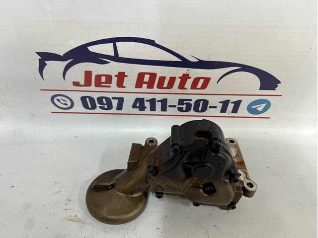 Насос масляный Audi A8 D3