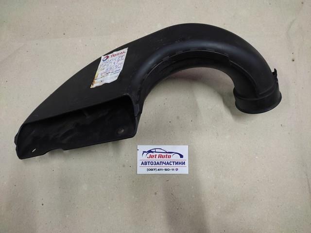 Воздухозаборник 16554JD50A NISSAN