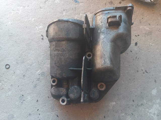 Корпус масляного фильтра 30677920 VOLVO