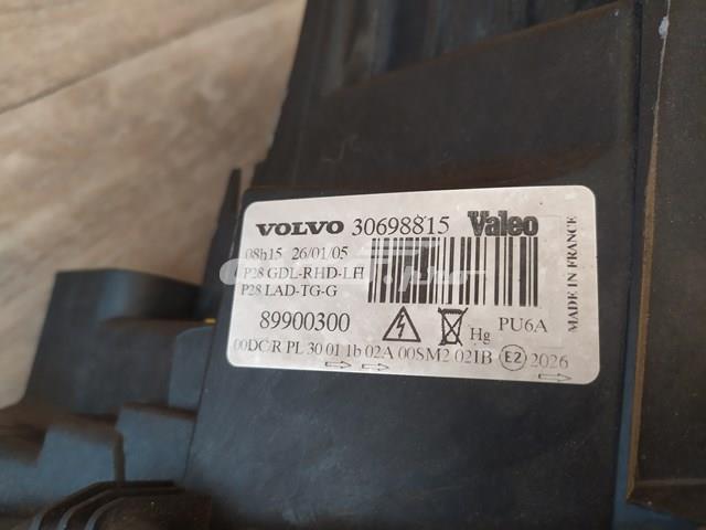 VOLVO 30698815 Левая фара в наличии Львов