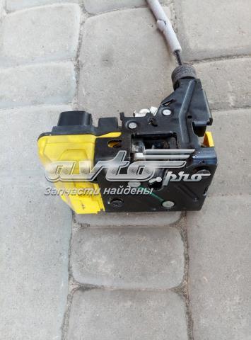 Внутренний дверной замок 30699752 VOLVO