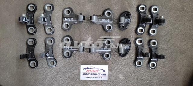 30784896 VOLVO Петля двери передней правой купить в Сумы