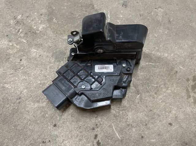 Замок задней двери, правой 30799316 VOLVO