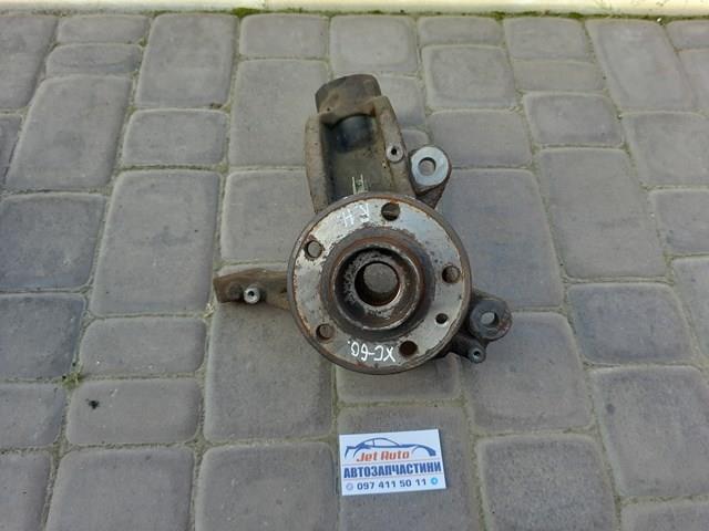 Цапфа - поворотный кулак передний, правый 31277361 VOLVO