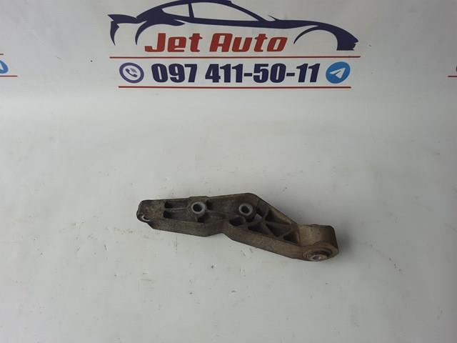 Подушка коробки передач 31277469 VOLVO