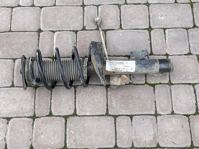 31277591 VOLVO Амортизатор передний правый купить в Кривой Рог