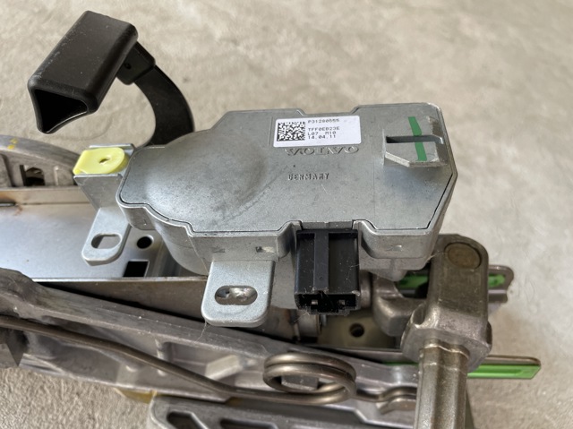 Механизм блокировки рулевого колеса 31280655 VOLVO