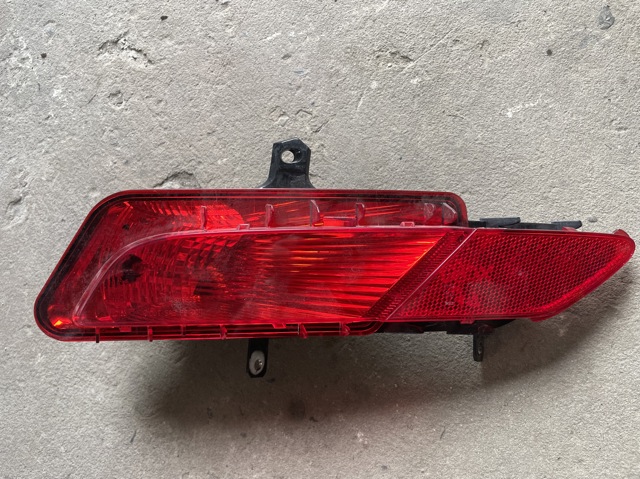 Противотуманнка задняя, левая 31353285 VOLVO
