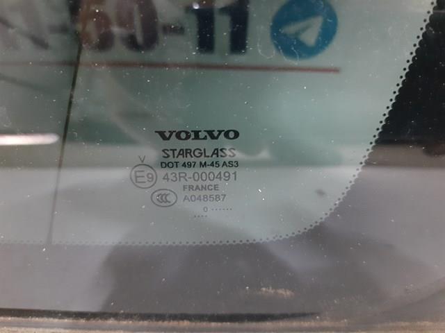 VOLVO 31386803 Стекло-форточка двери задней правой в наличии Винница