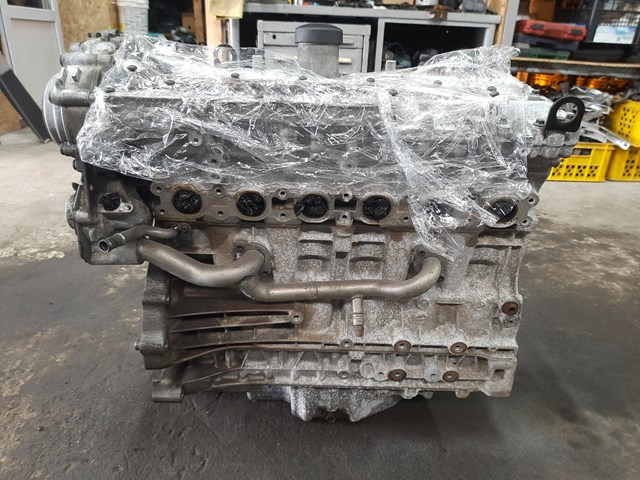 VOLVO 36001431 Двигатель в сборе в наличии Черновцы