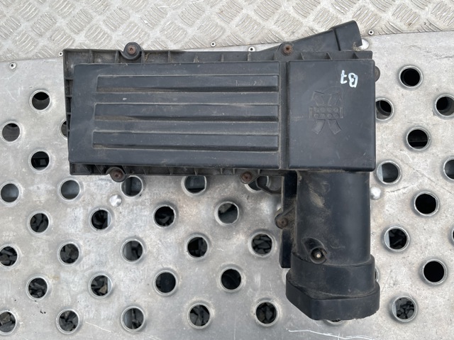 Корпус воздушного фильтра 3C0129607BC VAG