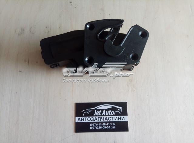 Завеса крышки багажника 3T0827299B VAG