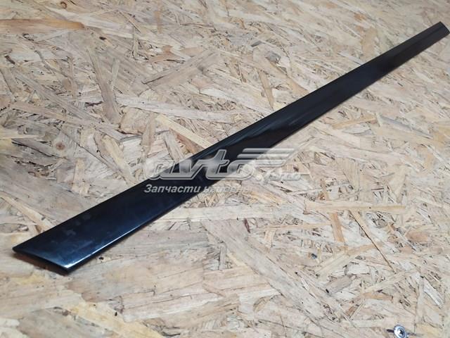 Молдинг задней правой двери 4B0853964A VAG