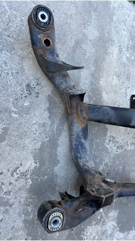 4F0505235AE VAG Балка задней подвески (подрамник) купить в Житомир