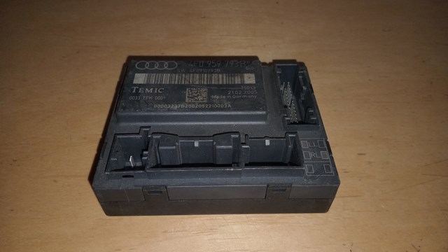 Блок комфорта передней двери 4F0959793B VAG