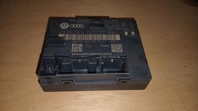 4F0959795M VAG Блок комфорта задней двери купить в Киев