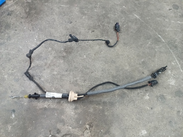 VAG 5G4837085C в наличии Ужгород