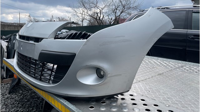 620220004R RENAULT купить в Полтава