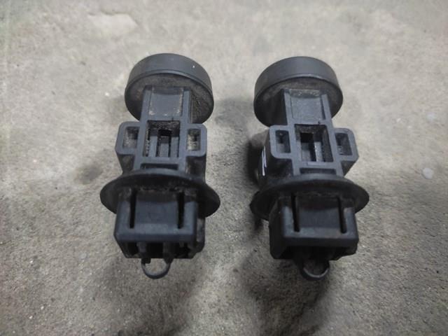 Буфер капота резиновый 65822BR00A NISSAN