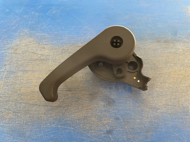 Ручка открывания капота 811812B000 HYUNDAI