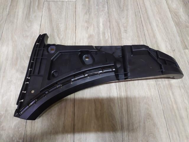 Правое крепление переднего бампера 8620564 VOLVO