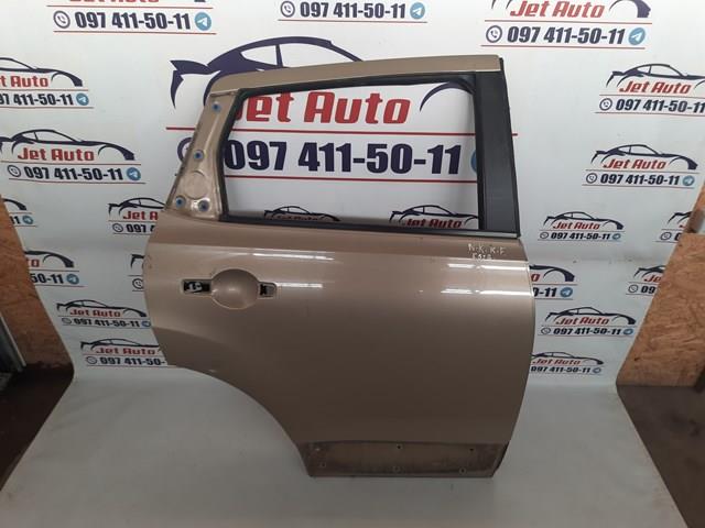 Задняя правая дверь H2100JD0M0 NISSAN