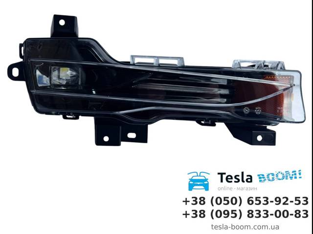 Противотуманка правая 107739200F TESLA