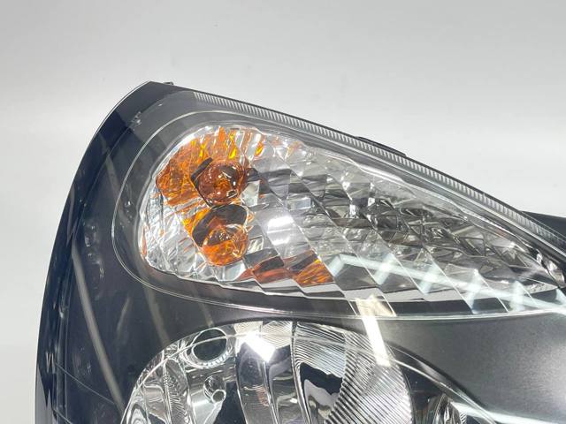 7701054063 RENAULT Фара правая купить в Винница