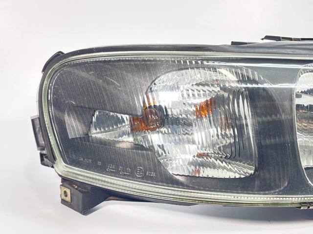 VOLVO 8693568 Правая фара в наличии Хмельницкий