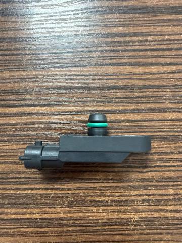 0281002996 BOSCH Датчик давления наддува купить в Ужгород