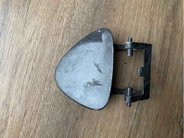 A2118801005 MERCEDES Накладка форсунки омывателя фары передней купить в Полтава