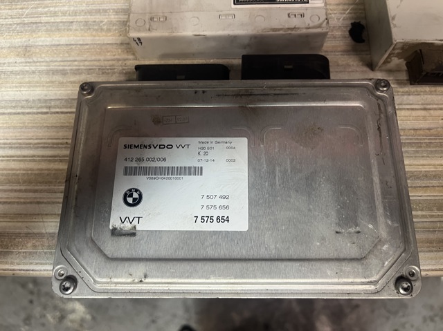 Модудь управления ЭБУ Valvetronic 11377575654 BMW