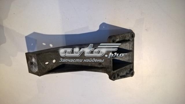 Кронштейн подушки (опоры) двигателя, левой 22111092973 BMW
