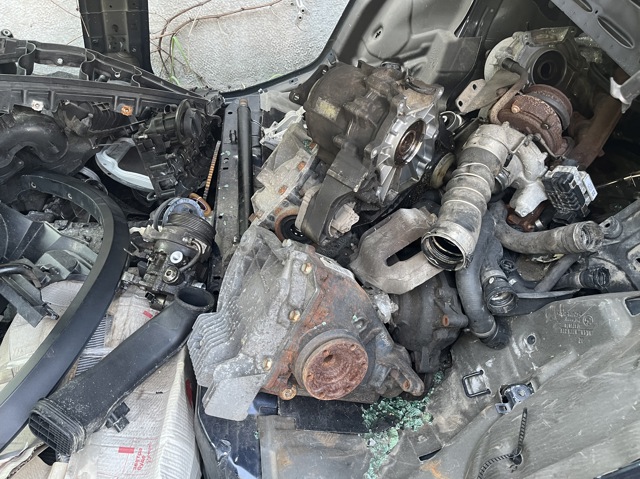 Редуктор колесный моста переднего 31507609302 BMW